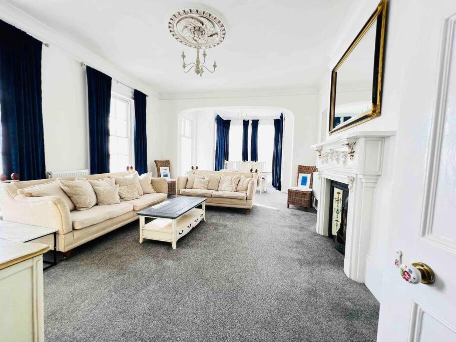 Flat 4 Marine Parade House, 1 East Cliff- Next To Dover Port, White Cliffs, Beach, Castle Exteriör bild