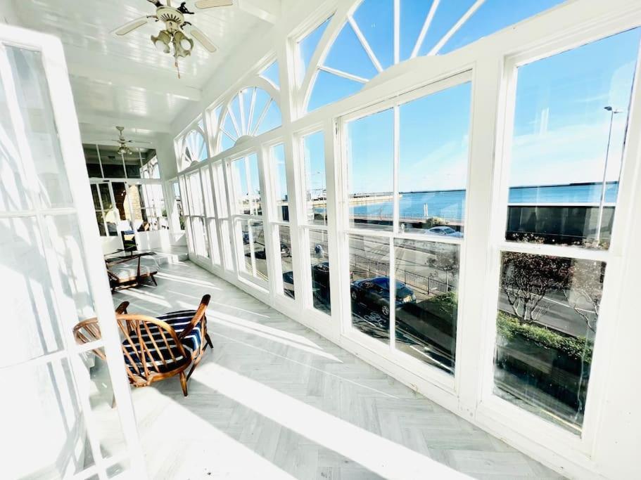 Flat 4 Marine Parade House, 1 East Cliff- Next To Dover Port, White Cliffs, Beach, Castle Exteriör bild