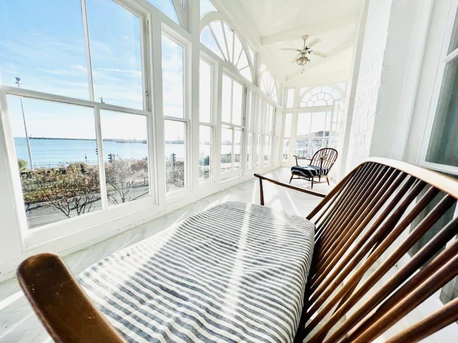 Flat 4 Marine Parade House, 1 East Cliff- Next To Dover Port, White Cliffs, Beach, Castle Exteriör bild