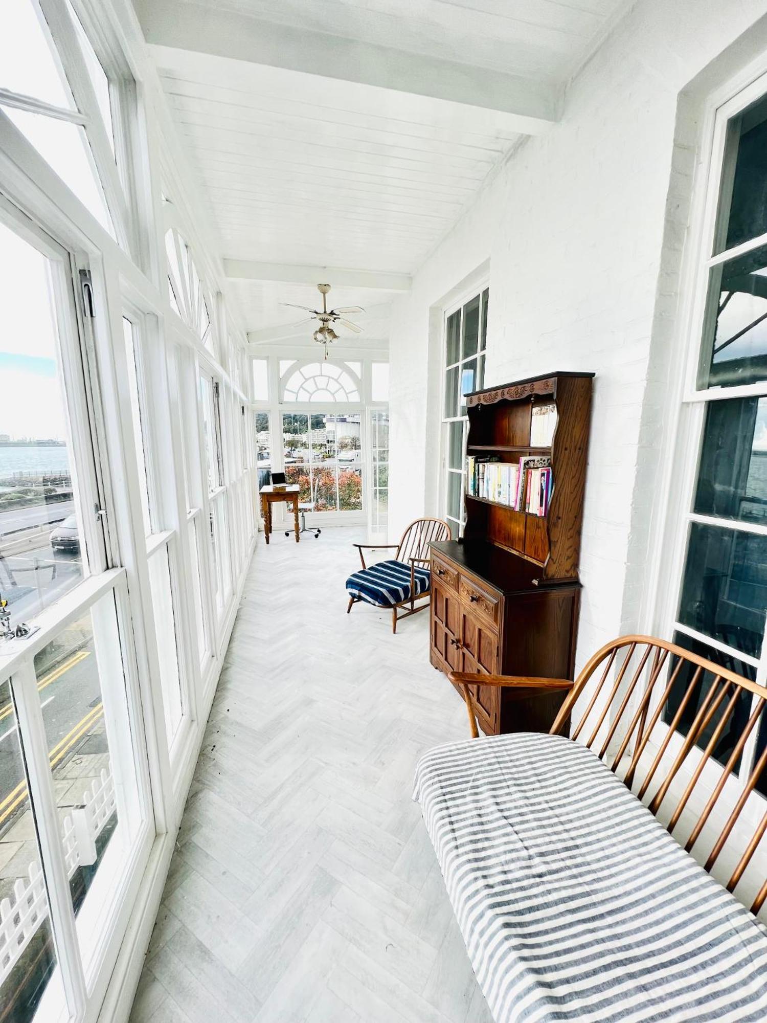 Flat 4 Marine Parade House, 1 East Cliff- Next To Dover Port, White Cliffs, Beach, Castle Exteriör bild